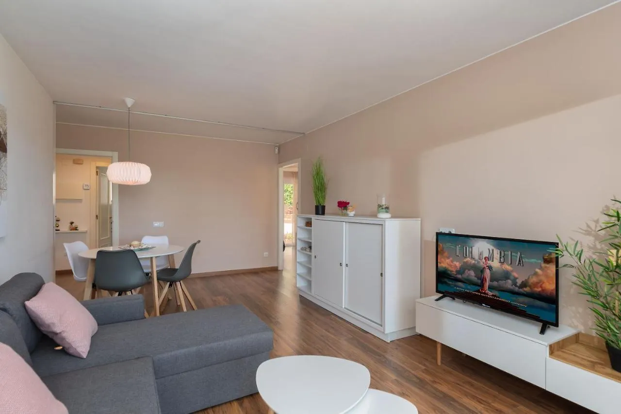 Hauzify I Apartaments L'Estel Sant Feliu de Guixols